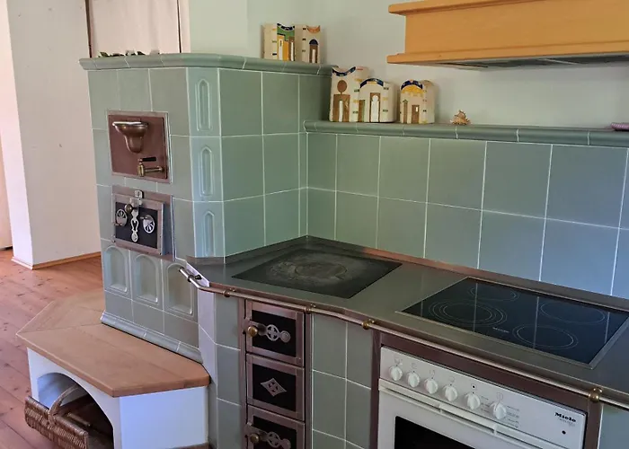 Dorfgasthof Und Fruehstueckspension Tiefenbacher